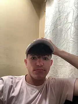 Snapshot of patrick_sanzz chatting on February 18, 5:53 pm patrick sanzz online show from February 18, 5:53 pm