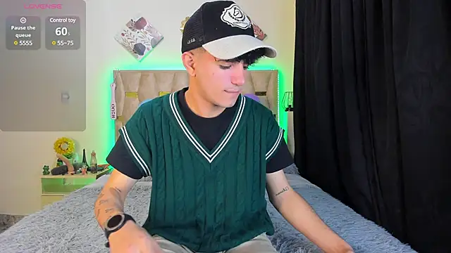 Snapshot of patrick_sanzz chatting on March 11, 9:34 am patrick sanzz online show from March 11, 9:34 am