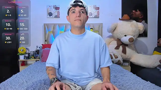 Snapshot of patrick_sanzz chatting on September 21, 10:22 pm patrick sanzz online show from September 21, 10:22 pm