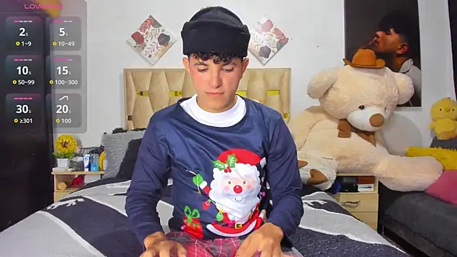 Snapshot of patrick_sanzz chatting on December 15, 6:17 am patrick sanzz online show from December 15, 6:17 am