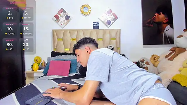 patrick sanzz online show from March 10, 8:14 pm