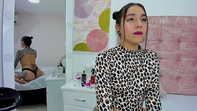 HayleyMarshall  online show from March 3, 3:42 pm