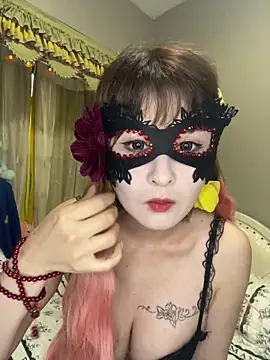 yangyi1993 online show from April 28, 7:13 am