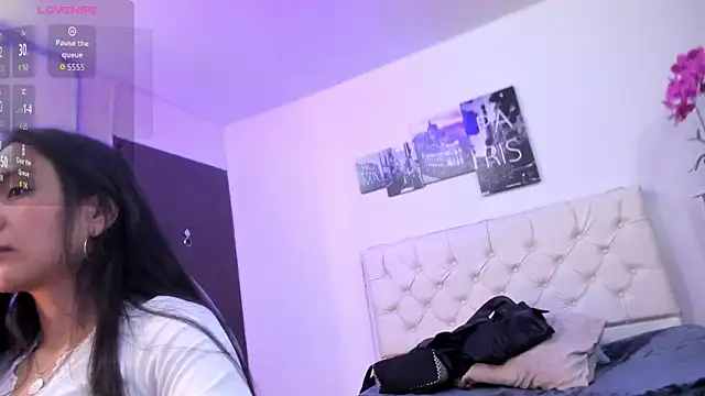 Snapshot of Amy_Kiitty_ chatting on November 8, 12:38 pm Amy Kiitty online show from November 8, 12:38 pm