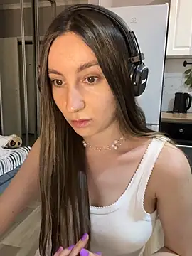 viviandaimond1 online show from February 3, 12:47 pm