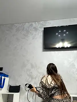 viviandaimond1 online show from October 5, 2:15 pm