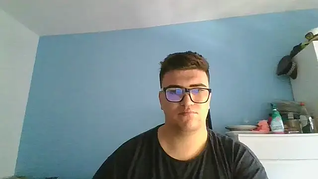 Snapshot of sorolla12 chatting on May 18, 1:06 pm sorolla12 online show from May 18, 1:06 pm