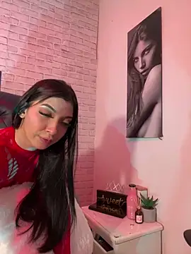 Snapshot of _Chartlotte chatting on March 7, 1:09 am Chartlotte online show from March 7, 1:09 am