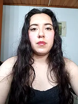 Emi chik online show from December 23, 10:35 am