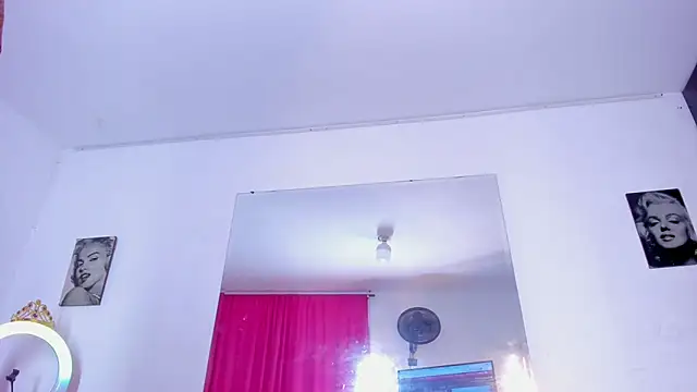 Snapshot of Eyleen_Santos chatting on May 14, 7:53 pm Eyleen Santos online show from May 14, 7:53 pm