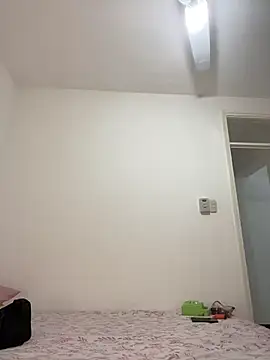 Snapshot of Argentiiniita chatting on December 7, 2:20 am Argentiiniita online show from December 7, 2:20 am