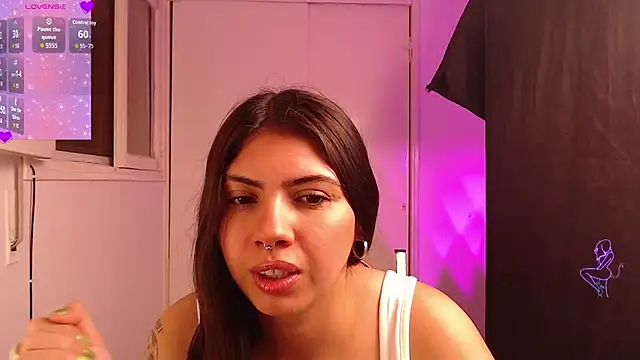 Snapshot of Argentiiniita chatting on September 13, 11:59 pm Argentiiniita online show from September 13, 11:59 pm