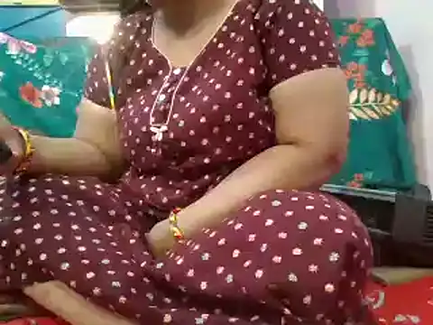 Snapshot of naina-80 chatting on January 9, 5:00 pm naina-80 online show from January 9, 5:00 pm