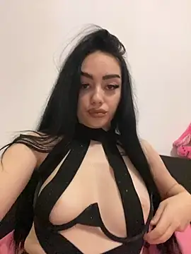 Snapshot of Gya_Rue chatting on November 16, 11:43 pm Gya Rue online show from November 16, 11:43 pm