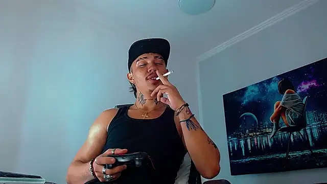 HannibalLester online show from March 17, 11:00 pm