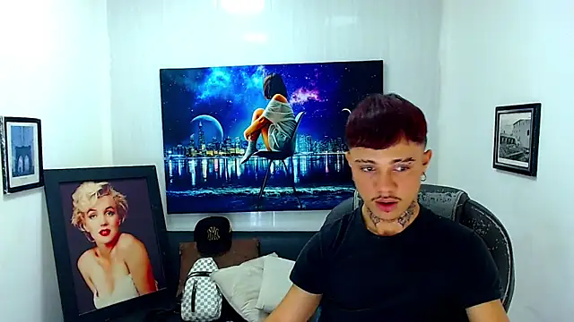 HannibalLester online show from March 21, 4:39 am