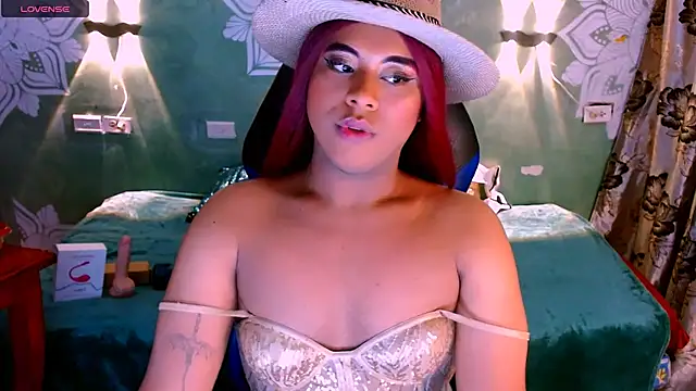 Emili Roux online show from March 4, 7:32 pm