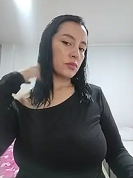 hailey85 online show from July 17, 12:50 am