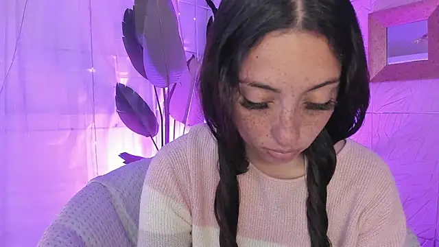 sadashi moon  online show from February 12, 12:37 am