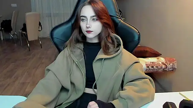 SilverDream online show from February 4, 8:06 pm