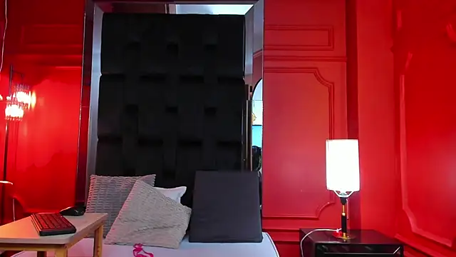 nathalie rossel online show from February 27, 1:16 am