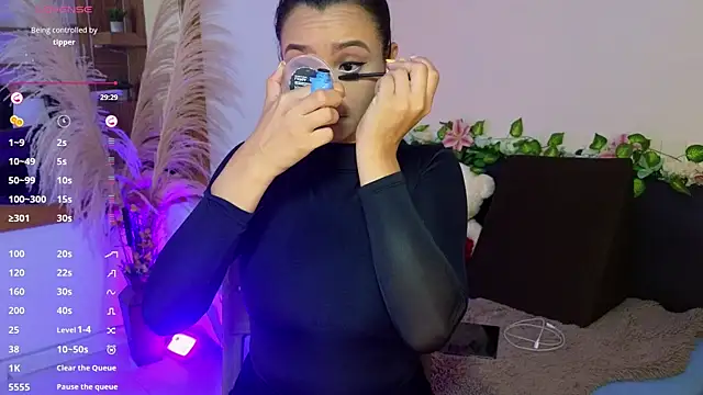 Snapshot of Hannah_williams1 chatting on September 9, 11:15 pm Hannah williams1 online show from September 9, 11:15 pm