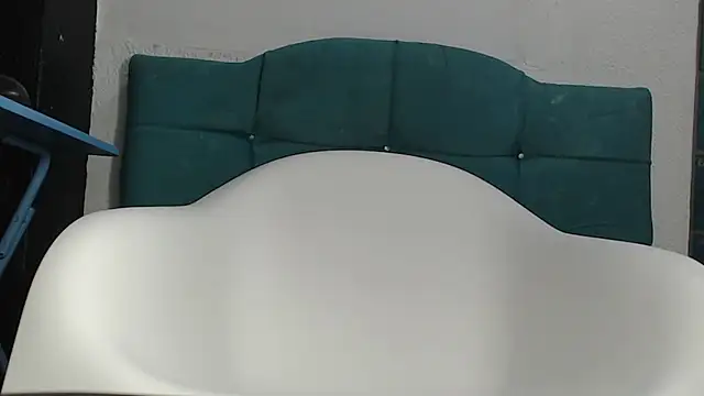 Snapshot of Full_Fist chatting on February 3, 7:42 pm Full Fist online show from February 3, 7:42 pm