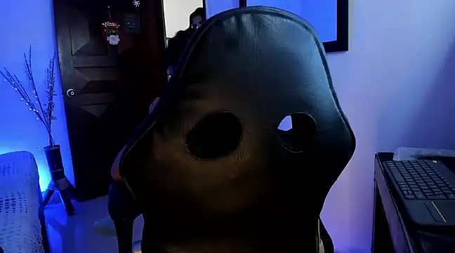 eva ashford online show from December 5, 3:39 pm