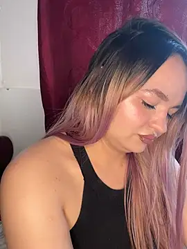 Naiara Sex  online show from March 11, 9:10 pm