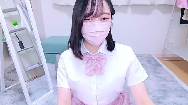 Yurie  online show from December 8, 1:56 am