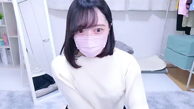 Yurie  online show from December 11, 3:02 am