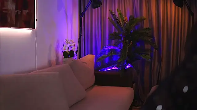 GinaValentinna online show from March 16, 7:49 pm