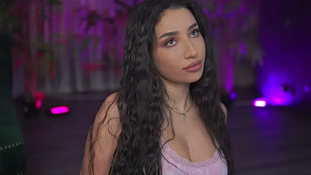 GinaValentinna online show from November 5, 7:47 pm