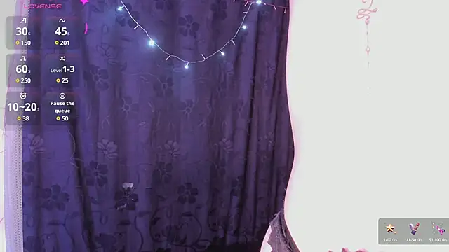 Snapshot of Carlasxdreams chatting on March 5, 4:13 am Carlasxdreams online show from March 5, 4:13 am