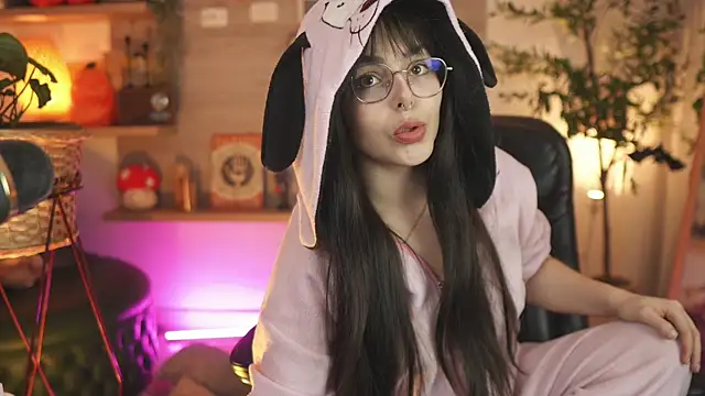 Dear Morgan online show from October 18, 11:16 pm