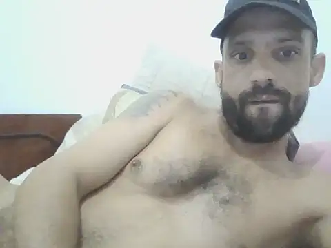 ubermaluco1 online show from February 2, 11:00 pm