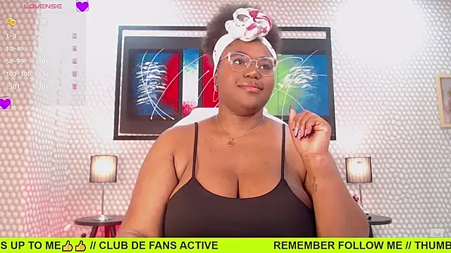 Snapshot of Makena_gh chatting on December 29, 3:33 am Makena gh online show from December 29, 3:33 am