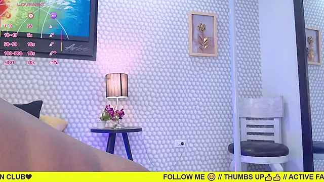 Snapshot of Makena_gh chatting on January 29, 7:04 am Makena gh online show from January 29, 7:04 am