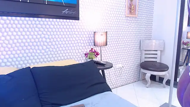 Snapshot of Makena_gh chatting on March 6, 4:08 am Makena gh online show from March 6, 4:08 am