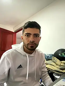 Snapshot of Jestebanano chatting on October 27, 2:10 pm Jestebanano online show from October 27, 2:10 pm