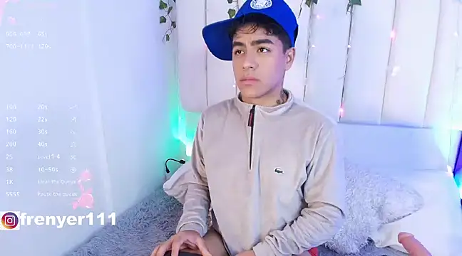 kiing azahell online show from January 12, 8:36 pm