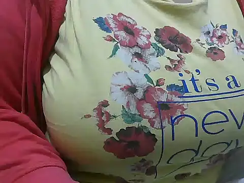 Queen of boobs01 online show from December 29, 4:30 pm