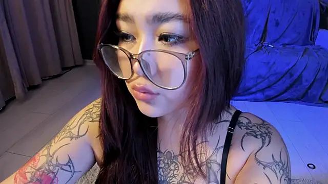 Snapshot of Yuriko_May chatting on February 7, 7:49 pm Yuriko May online show from February 7, 7:49 pm