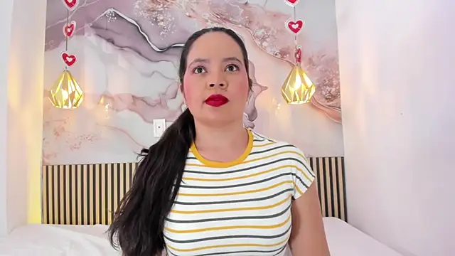 EvelynSweet1 online show from May 25, 8:59 pm