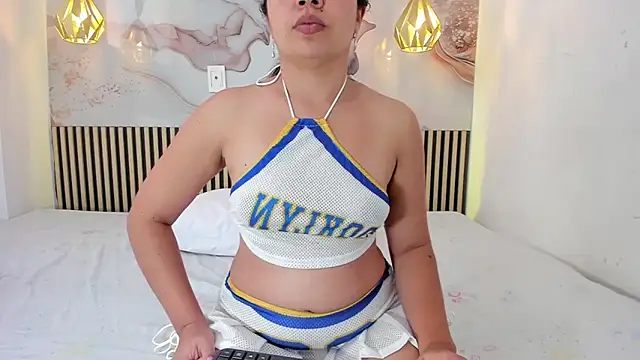 EvelynSweet1 online show from June 27, 8:14 pm