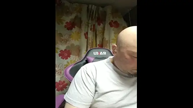 Snapshot of 419hisakun chatting on November 15, 11:18 am 419hisakun online show from November 15, 11:18 am