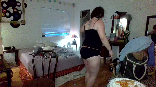 Snapshot of sophiarica chatting on May 12, 12:52 am sophiarica online show from May 12, 12:52 am