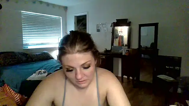 Snapshot of sophiarica chatting on May 31, 6:04 pm sophiarica online show from May 31, 6:04 pm