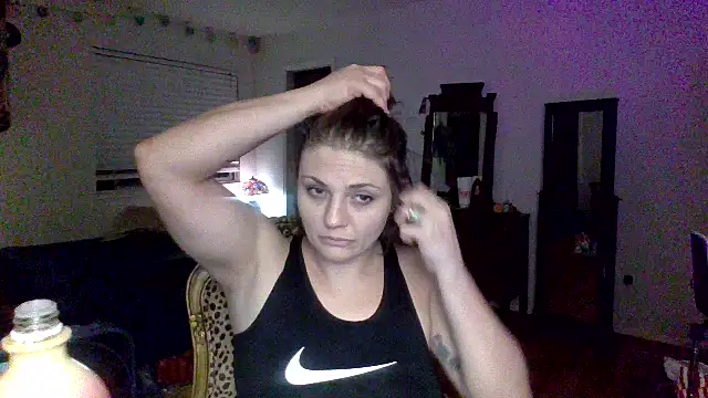 Snapshot of sophiarica chatting on June 7, 9:24 am sophiarica online show from June 7, 9:24 am