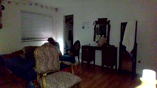 Snapshot of sophiarica chatting on June 8, 5:08 am sophiarica online show from June 8, 5:08 am